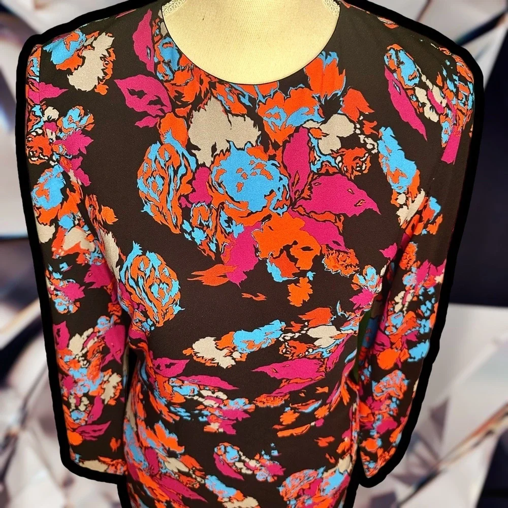 Givenchy Graphic Print Black Floral Long Sleeve Dress ASO Younger and The View - Picture 10 of 16